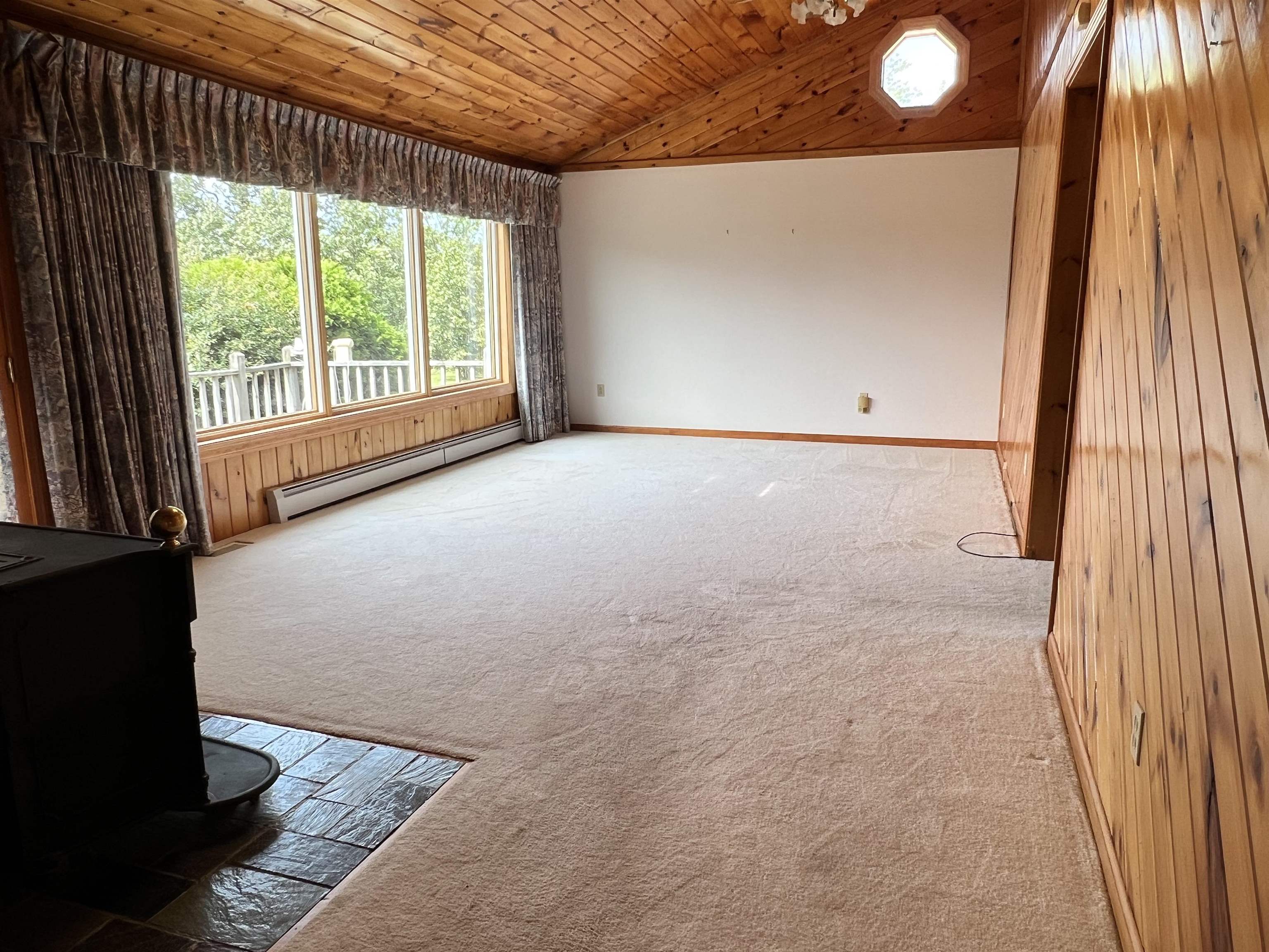 515 Greenbush Road Ferrisburgh, VT 05456 - Photo 9 of 40 Gallery Image 9