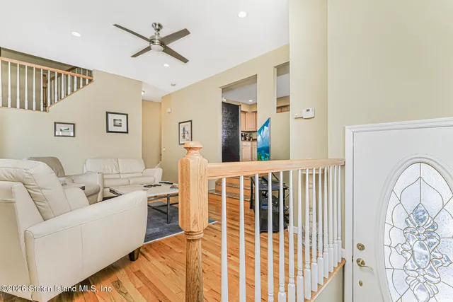 $769,900 | 21 Coral Court | Great Kills