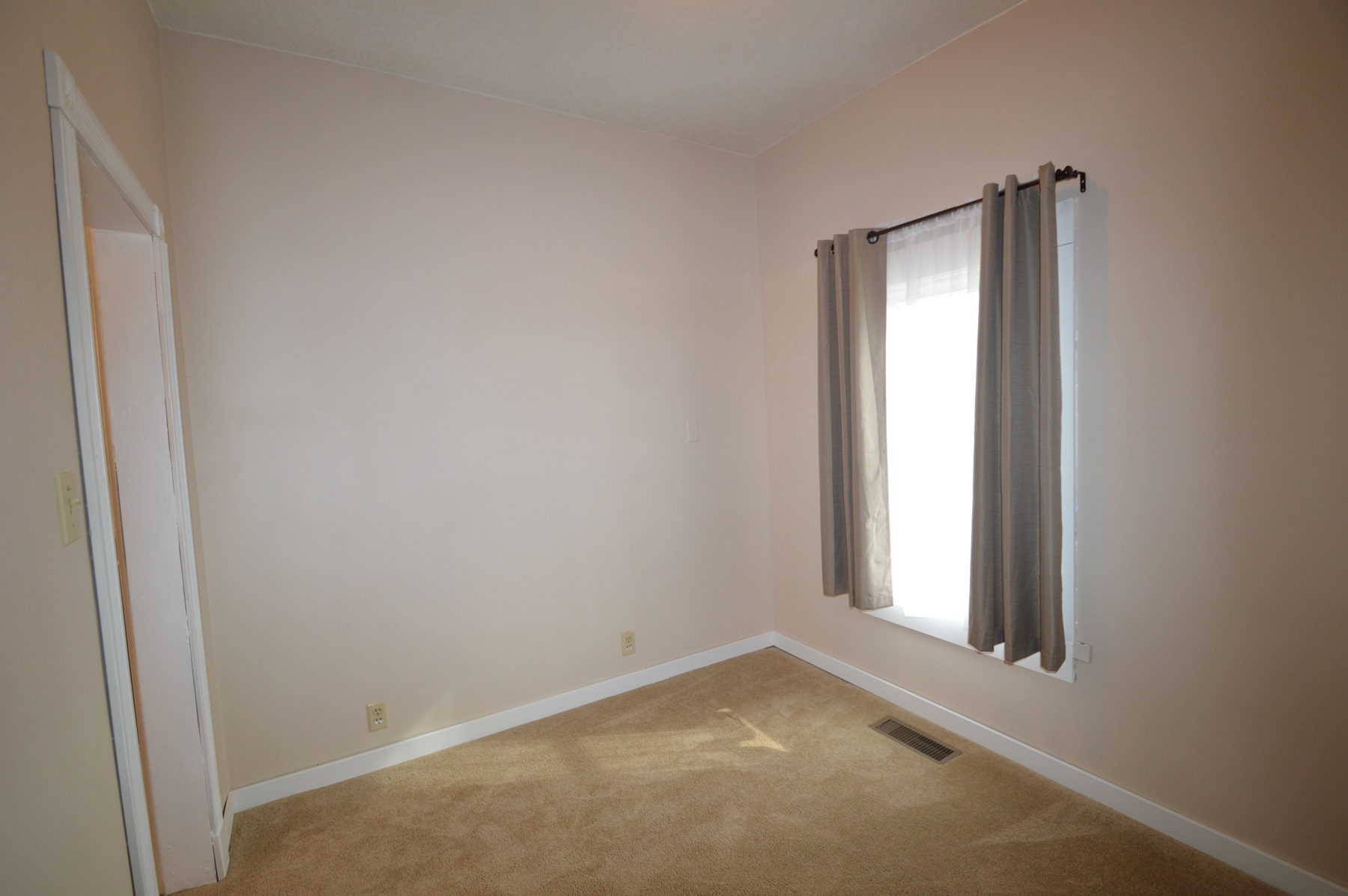 3025 Eme Road Arcola, IN 46704 - Photo 22 of 36