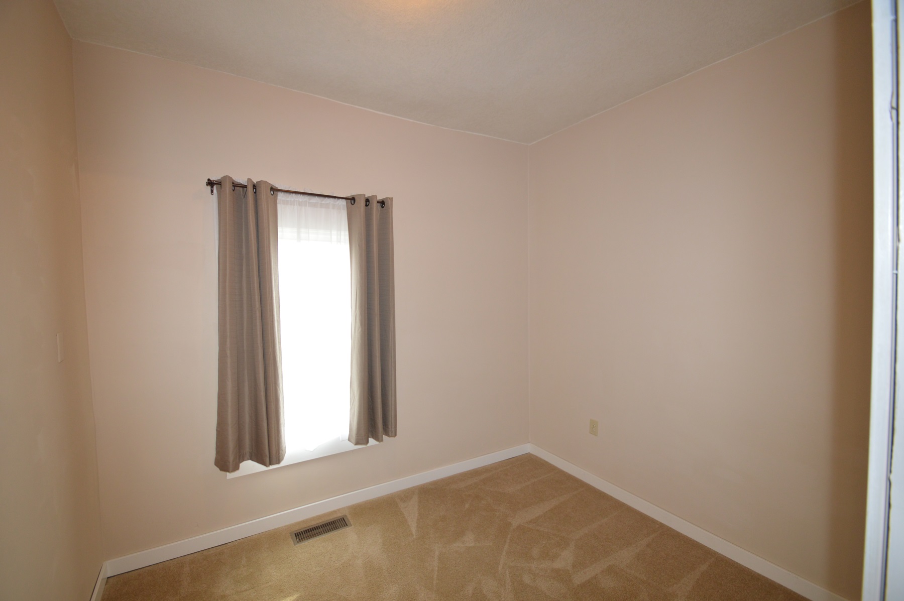 3025 Eme Road Arcola, IN 46704 - Photo 23 of 36