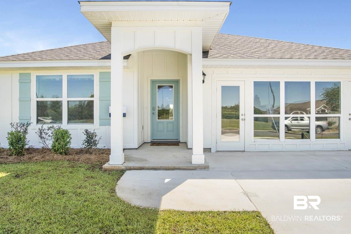 21896 Aleutian Avenue Foley, AL 36535 - Photo 3 of 29