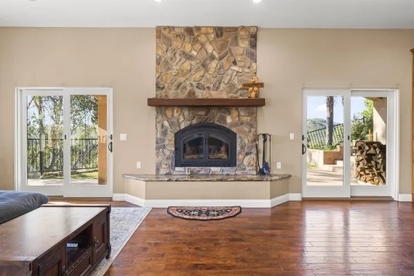 $2,599,000 | 16951 Old Coach Road, Poway, CA 92064