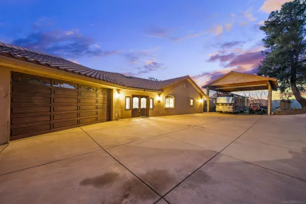 $2,599,000 | 16951 Old Coach Road, Poway, CA 92064