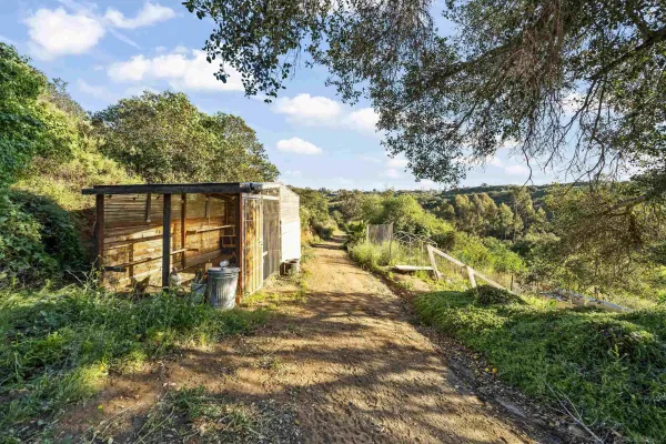 $2,599,000 | 16951 Old Coach Road, Poway, CA 92064