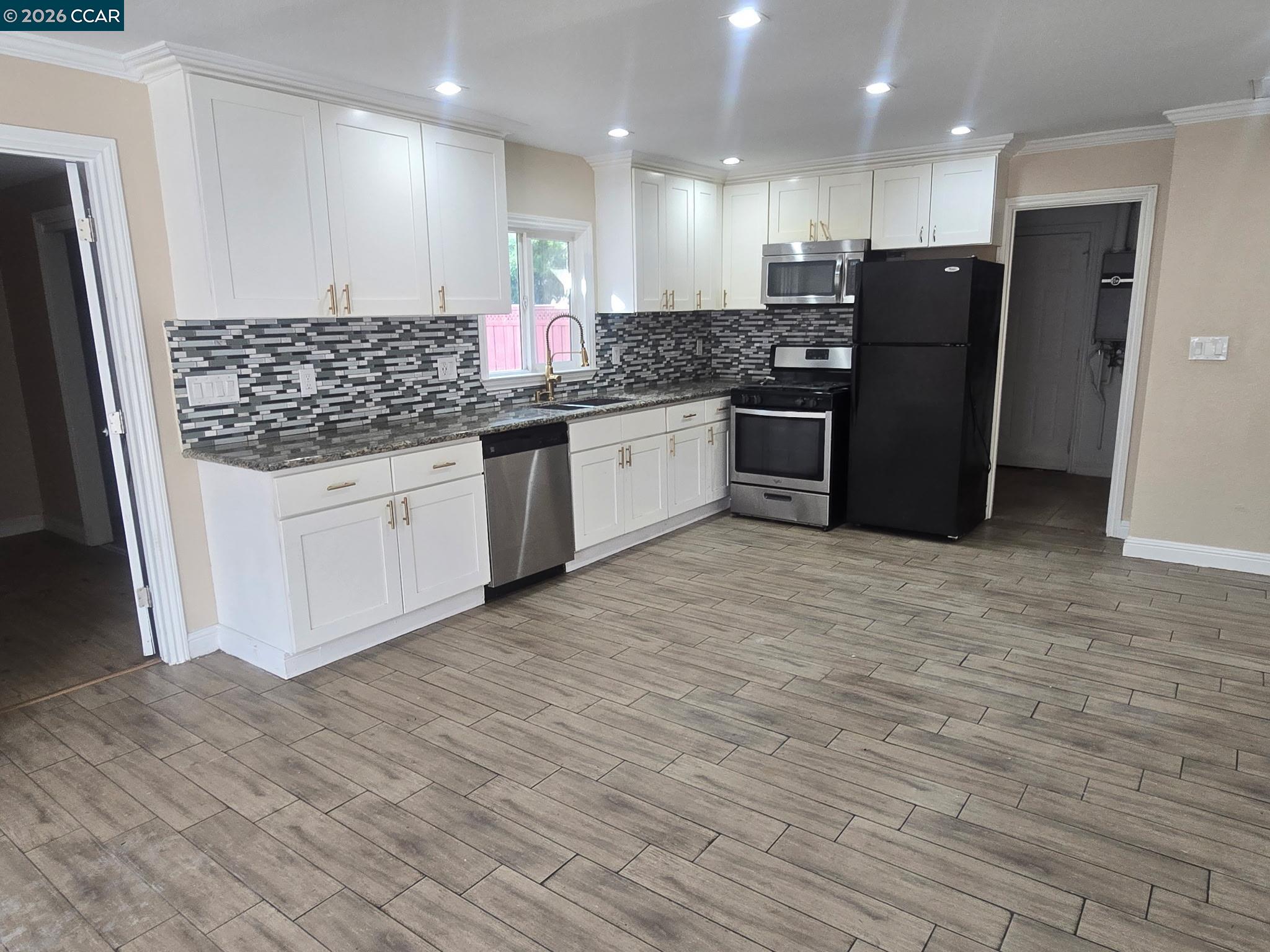 3121 Cowell Road Concord, CA 94518 - Photo 15 of 22 Gallery Image 15