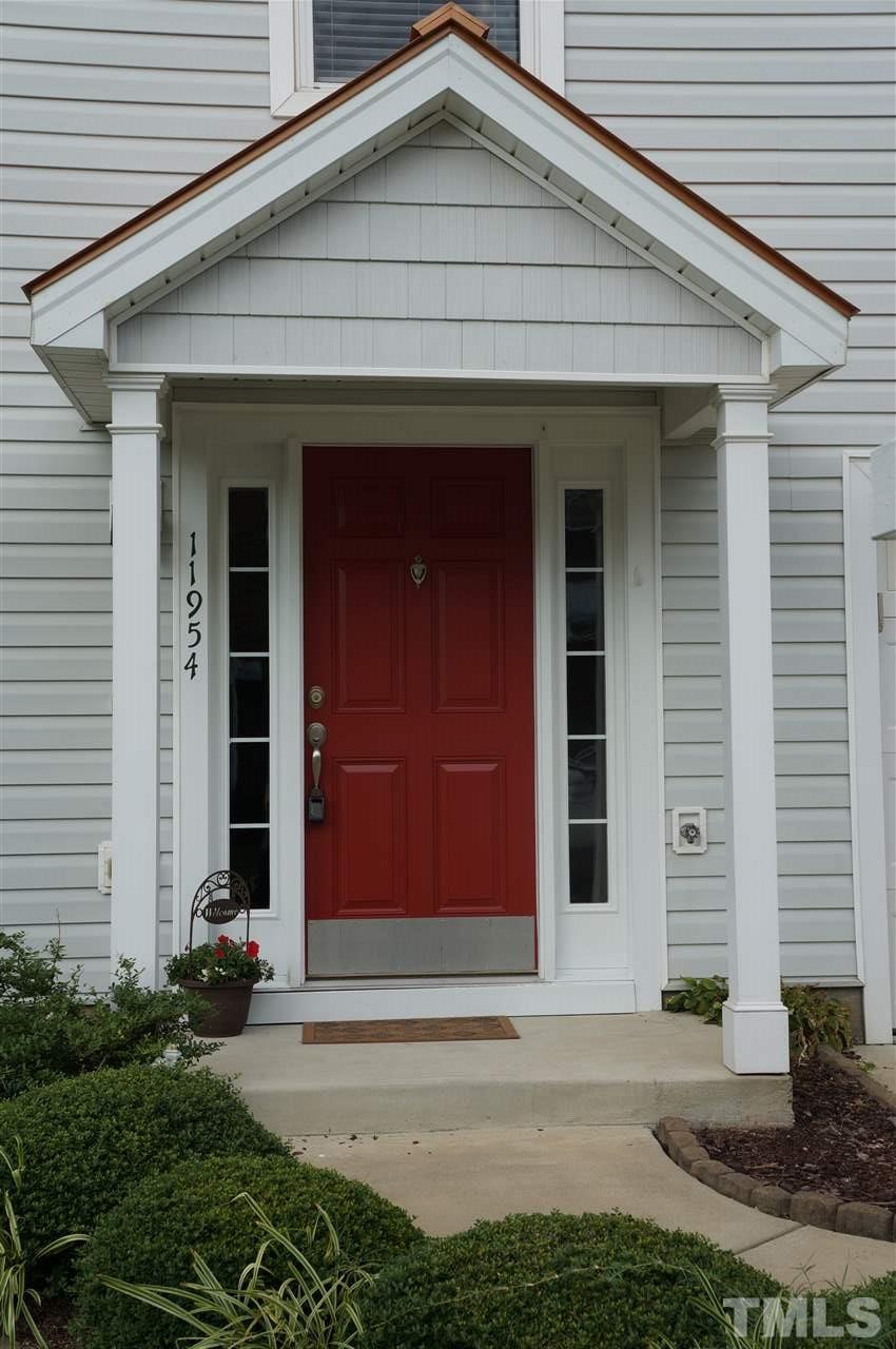 11954 Field Towne Lane Raleigh, NC 27614 - Photo 2 of 16 Covered Front Porch