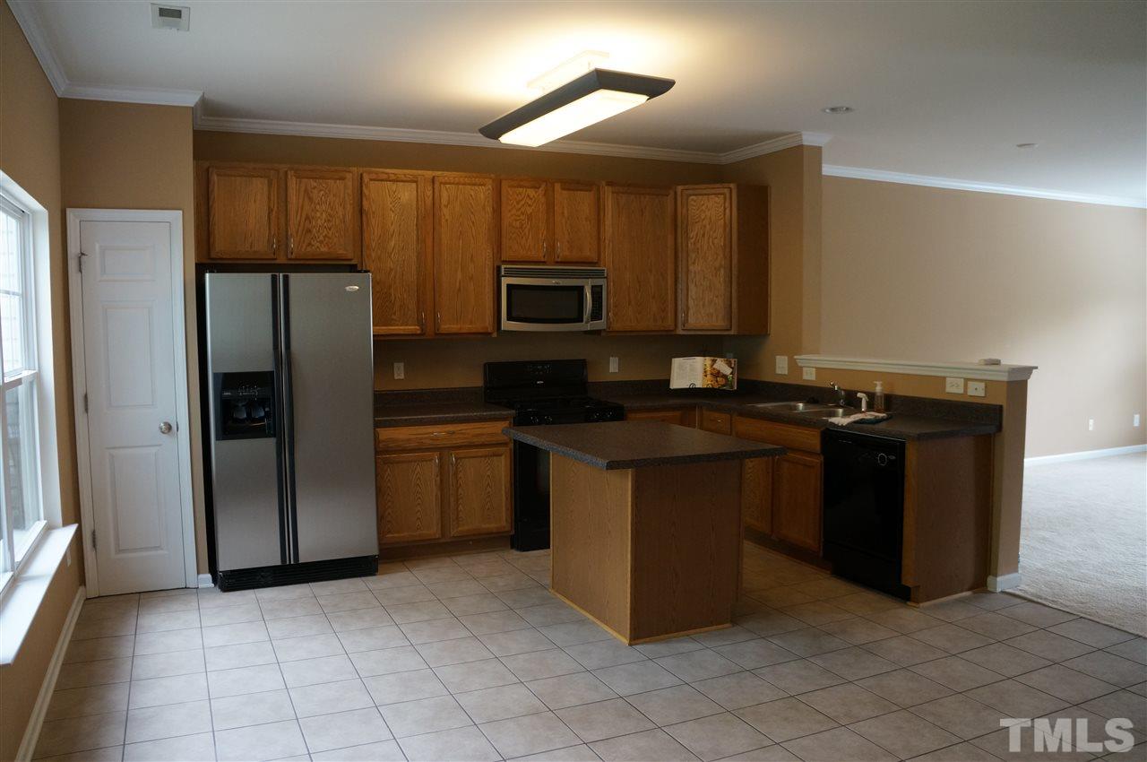 11954 Field Towne Lane Raleigh, NC 27614 - Photo 6 of 16 Gallery Image 6