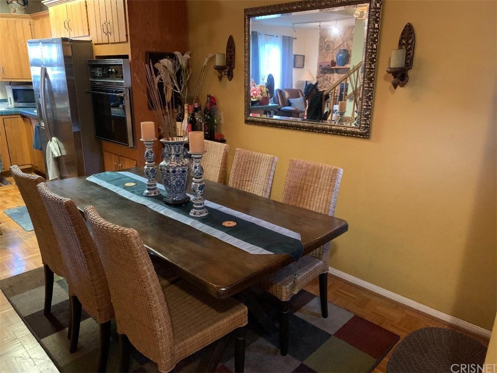 7626 Valmont Street Tujunga, CA 91042 - Photo 4 of 12