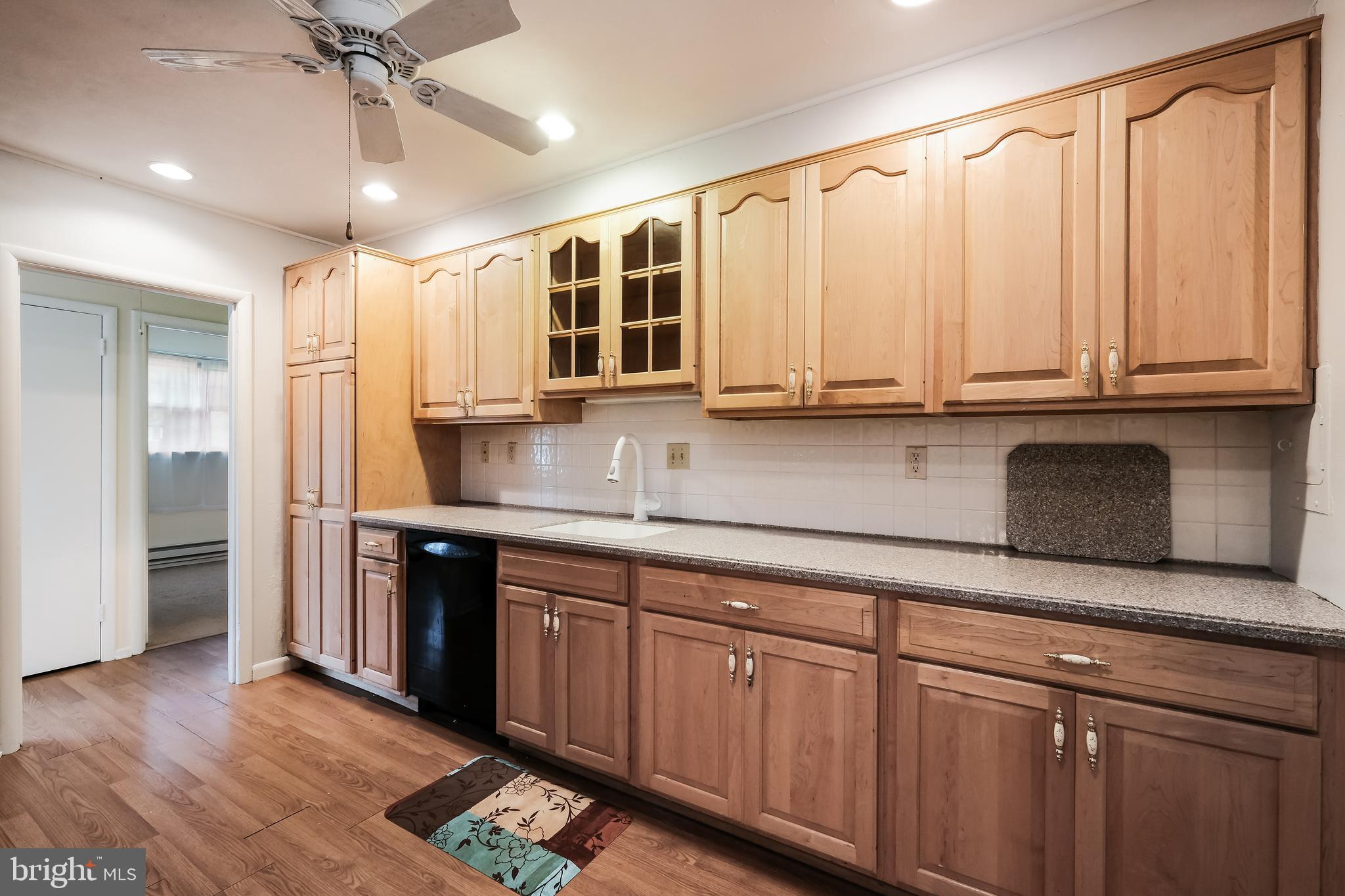 209 Bryans Road Norristown, PA 19401 - Photo 2 of 17 Updated Kitchen