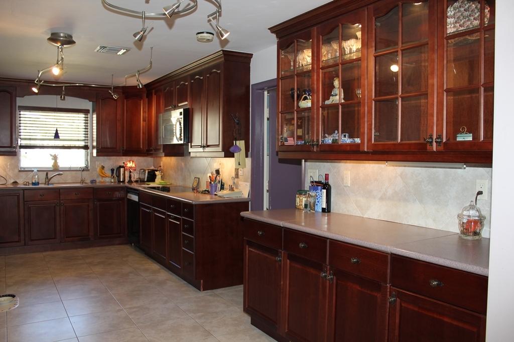 825 Southwest 1st Street Boca Raton, FL 33486 - Photo 7 of 21 IMG_2894