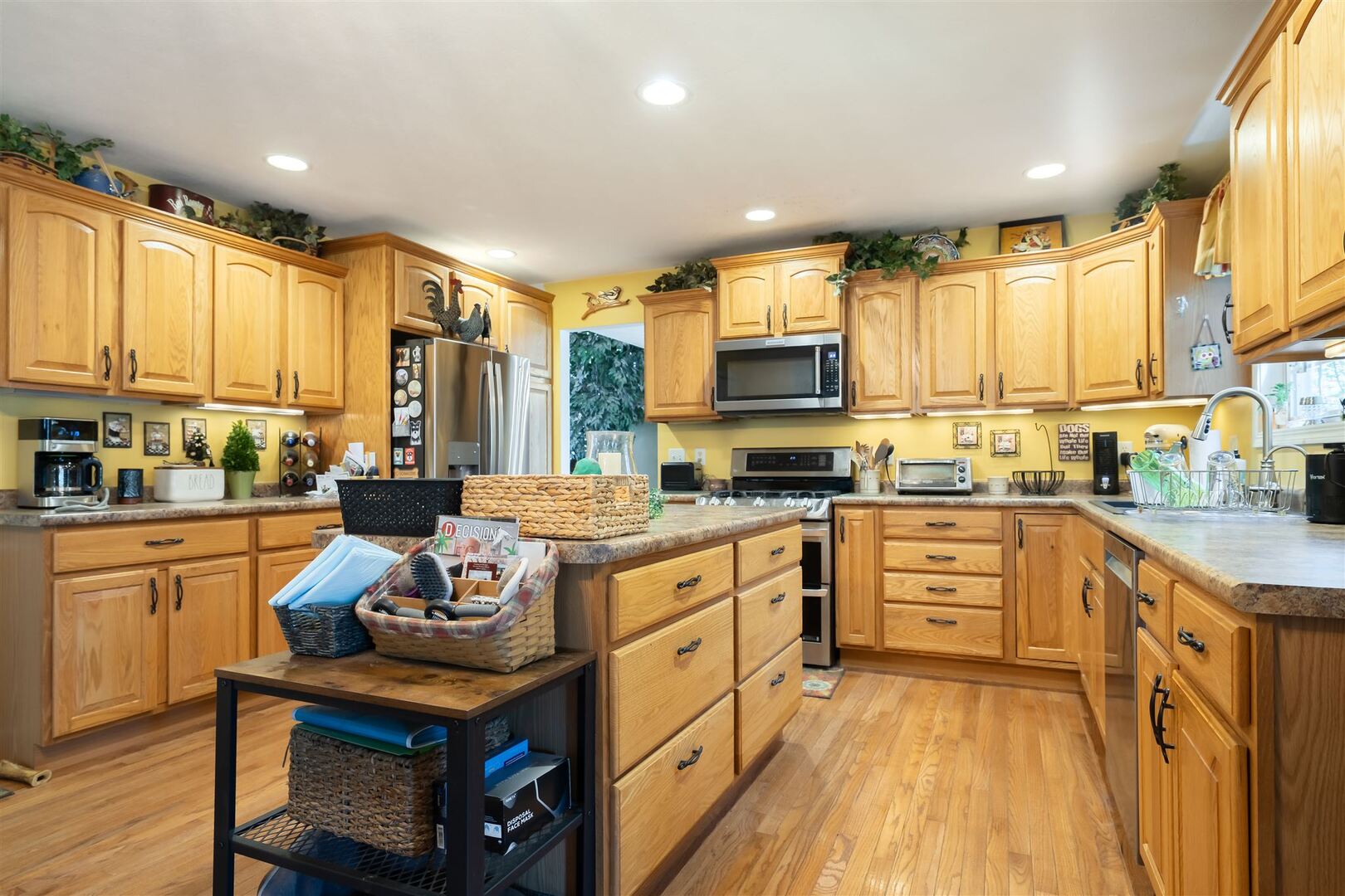 2321 Hayden Way Normal, IL 61761 - Photo 13 of 42 Gallery Image 13