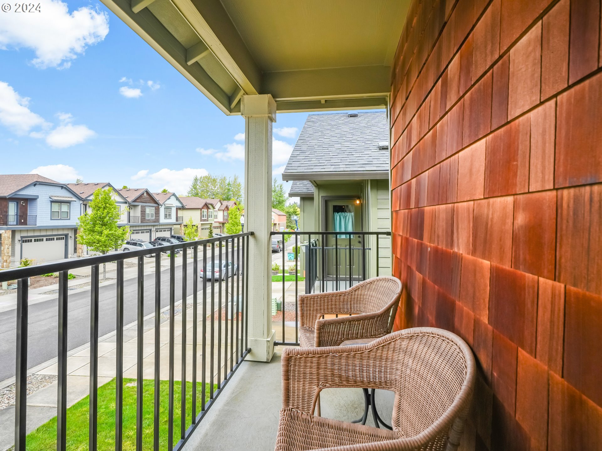 35 North 42nd Place Ridgefield, WA 98642 - Photo 24 of 31 a view of a balcony with chair