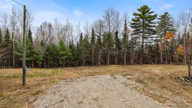 $42,900 | 87 Bradbury Drive, Corinth, ME 04427