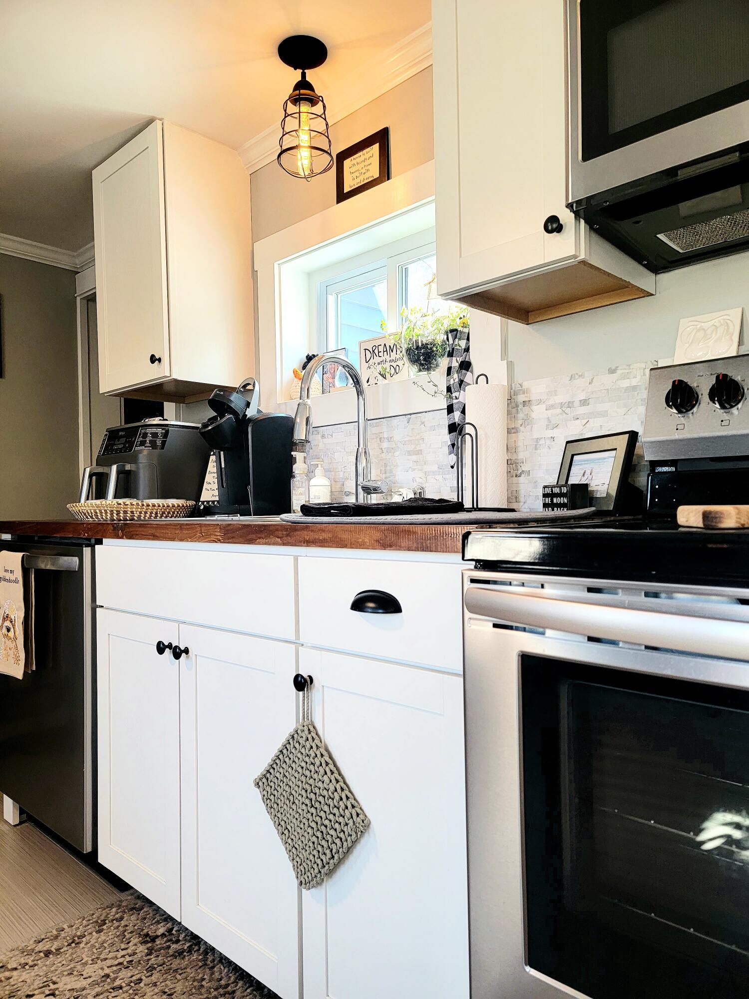 817 Hampden Road Carmel, ME 04419 - Photo 16 of 50 Kitchen