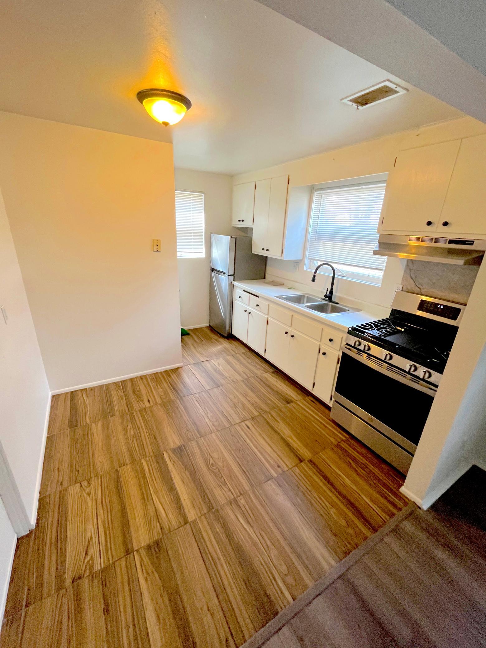 1107 57th Avenue North Minneapolis, MN 55430 - Photo 25 of 30