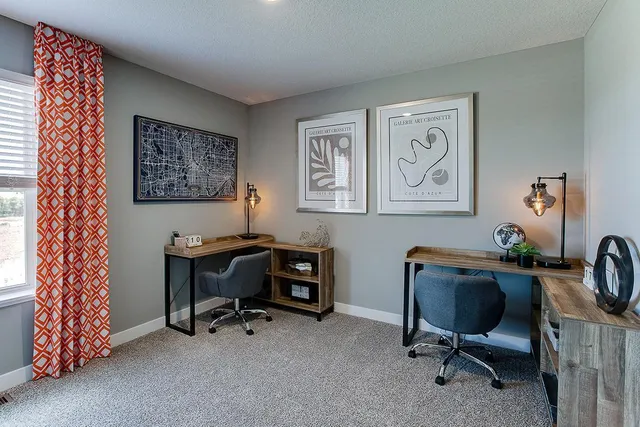 $389,990 | 993 Stone Creek Dr., Jordan, MN 55352