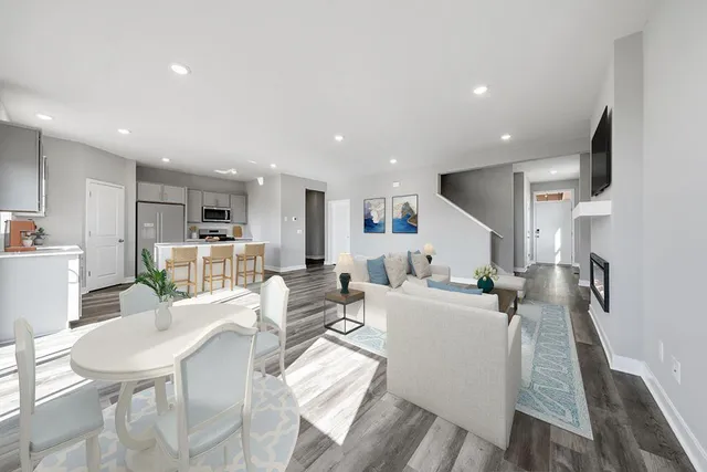 $384,990 | 993 Stone Creek Dr., Jordan, MN 55352