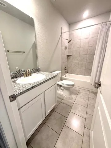 $2,000 | 31755 Wellington Pass, Fulshear, TX 77441