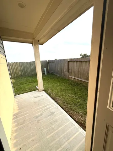 $2,000 | 31755 Wellington Pass, Fulshear, TX 77441