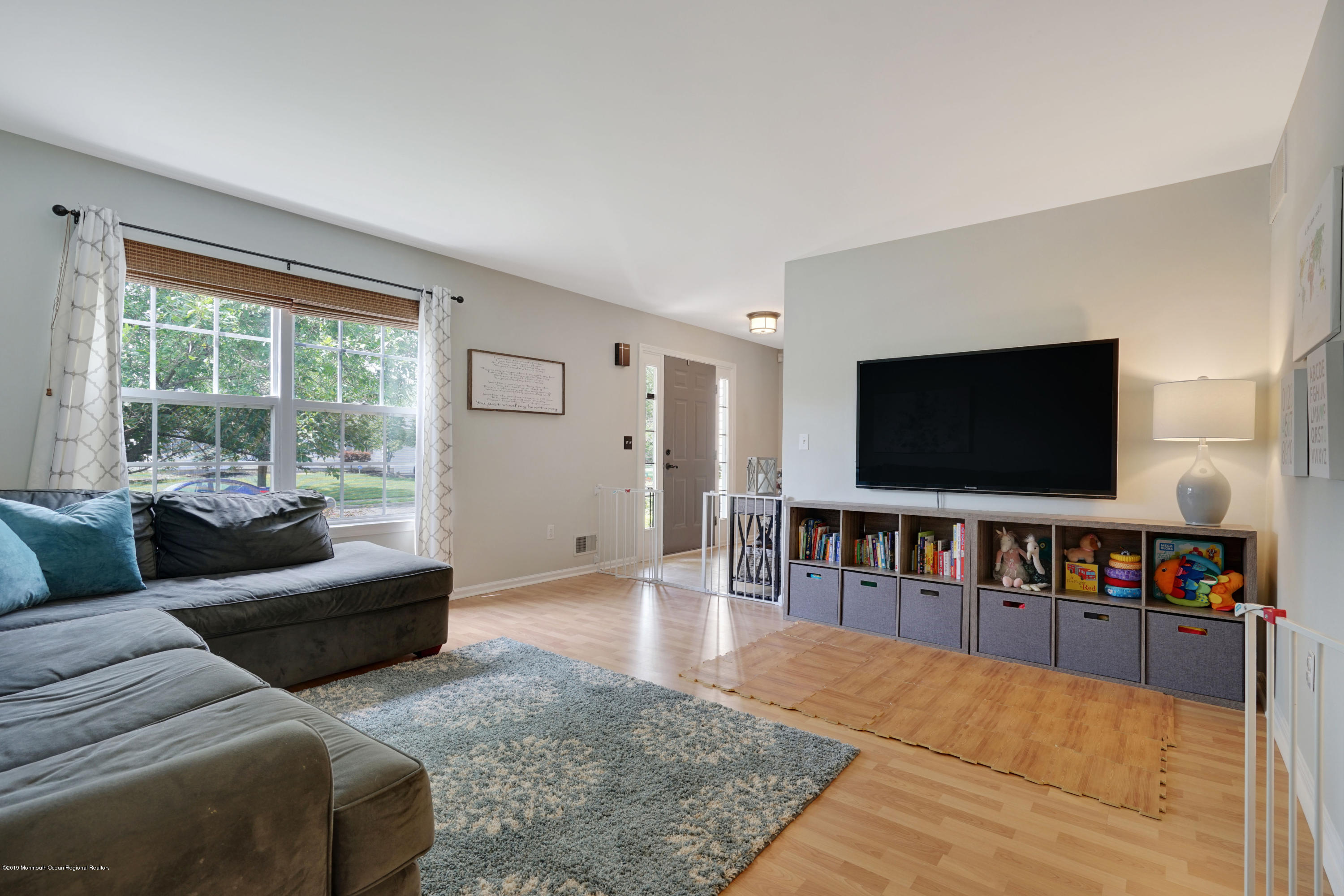 11 East Shenendoah Road Howell, NJ 07731 - Photo 9 of 42 011_dsc07252-dsc07256