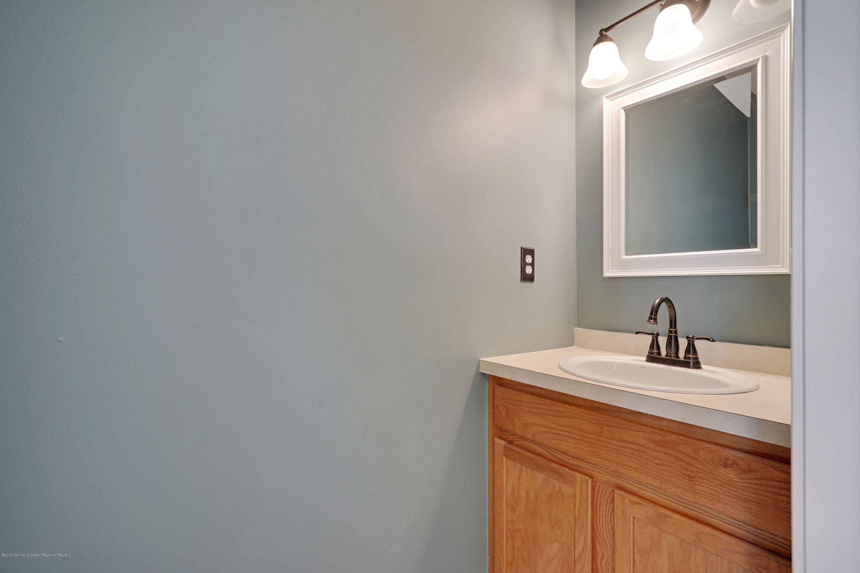 11 East Shenendoah Road Howell, NJ 07731 - Photo 10 of 42 012_dsc07292-dsc07296