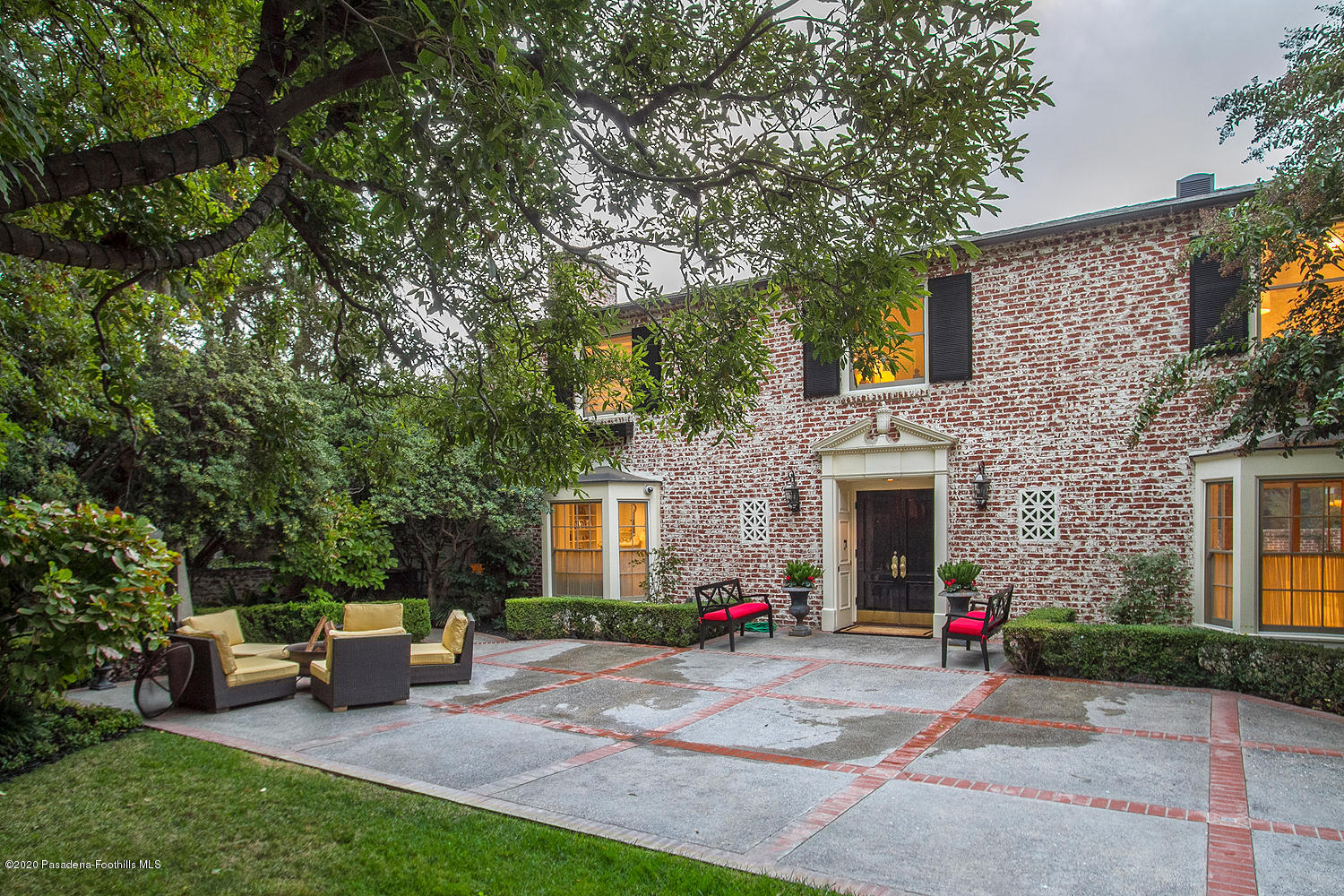 260 Hillside Road South Pasadena, CA 91030 - Photo 2 of 41 a front view of a house with yard and outdoor seating