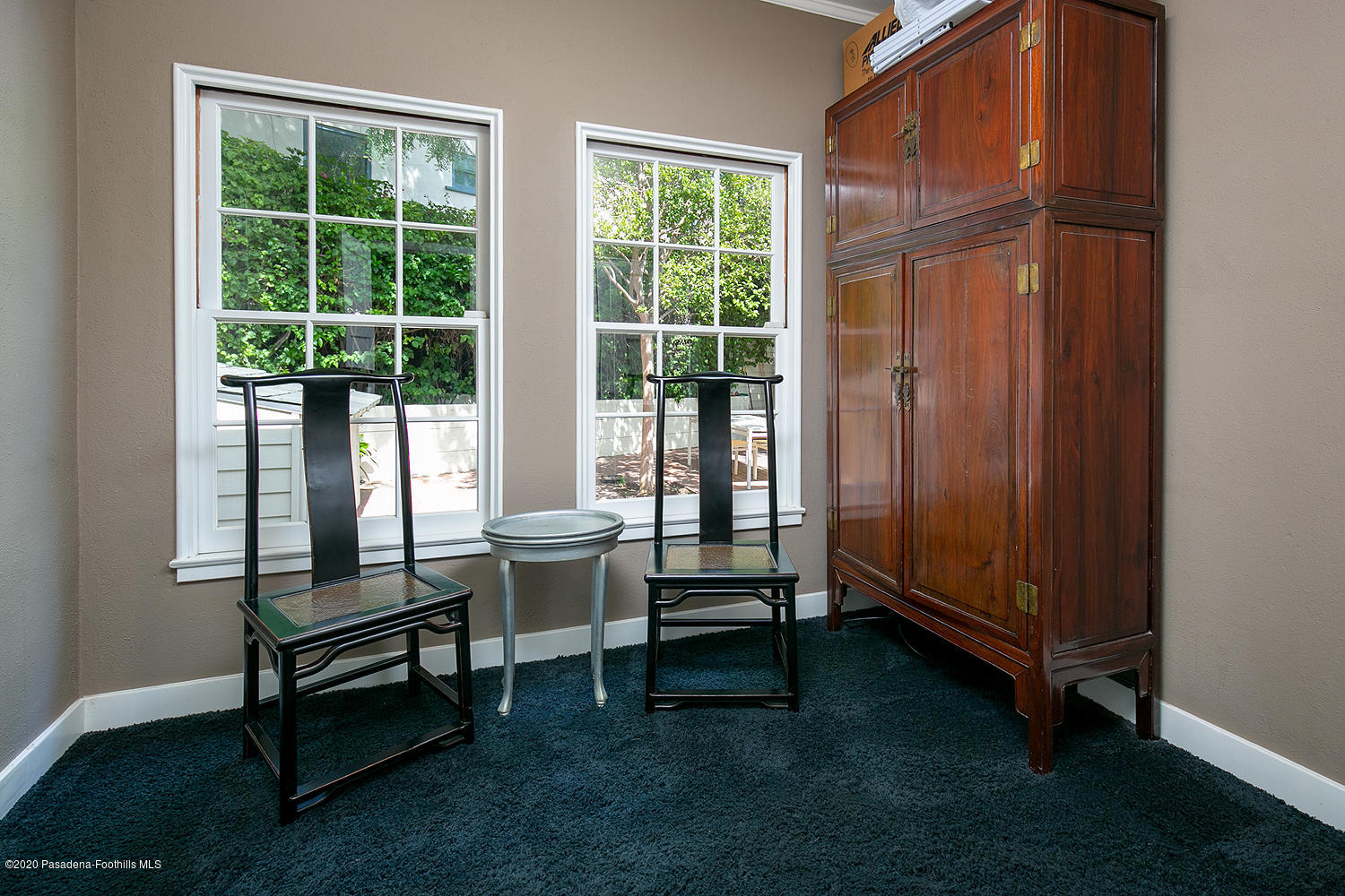 260 Hillside Road South Pasadena, CA 91030 - Photo 17 of 41 a living room with furniture and a window