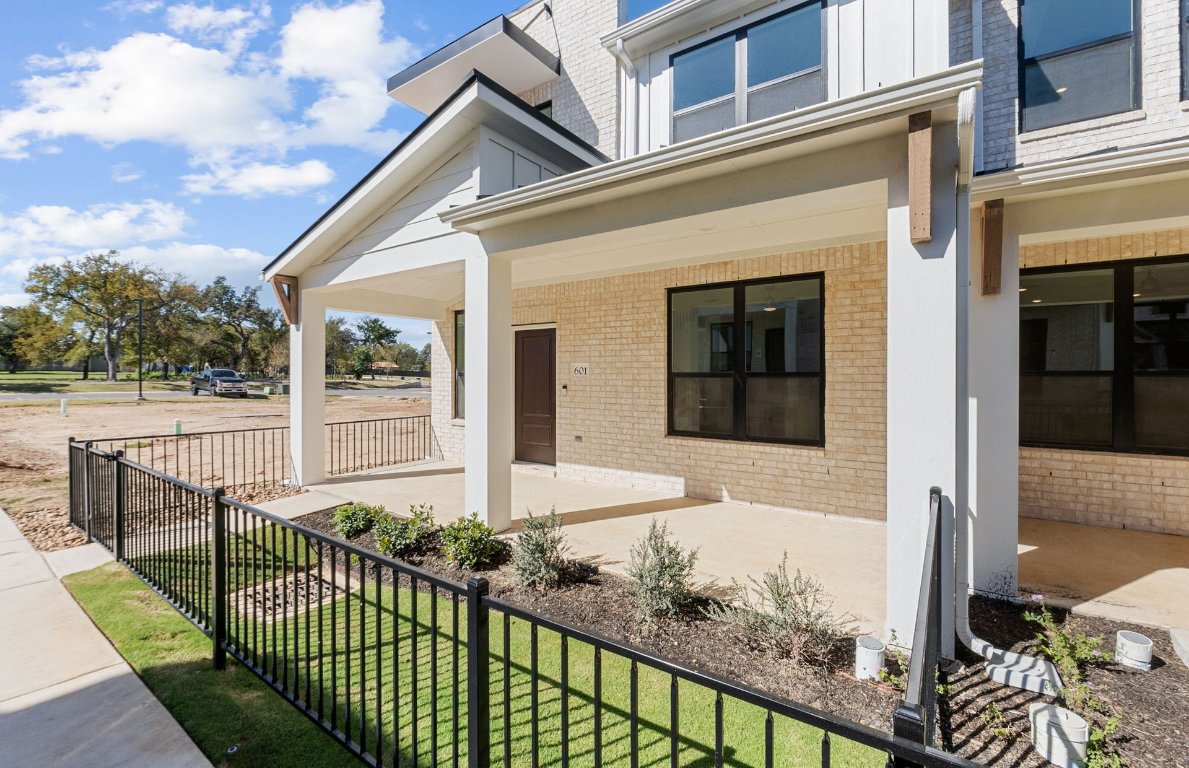 1280 East Main Street, Unit 601 Round Rock, TX 78664 - Photo 2 of 27