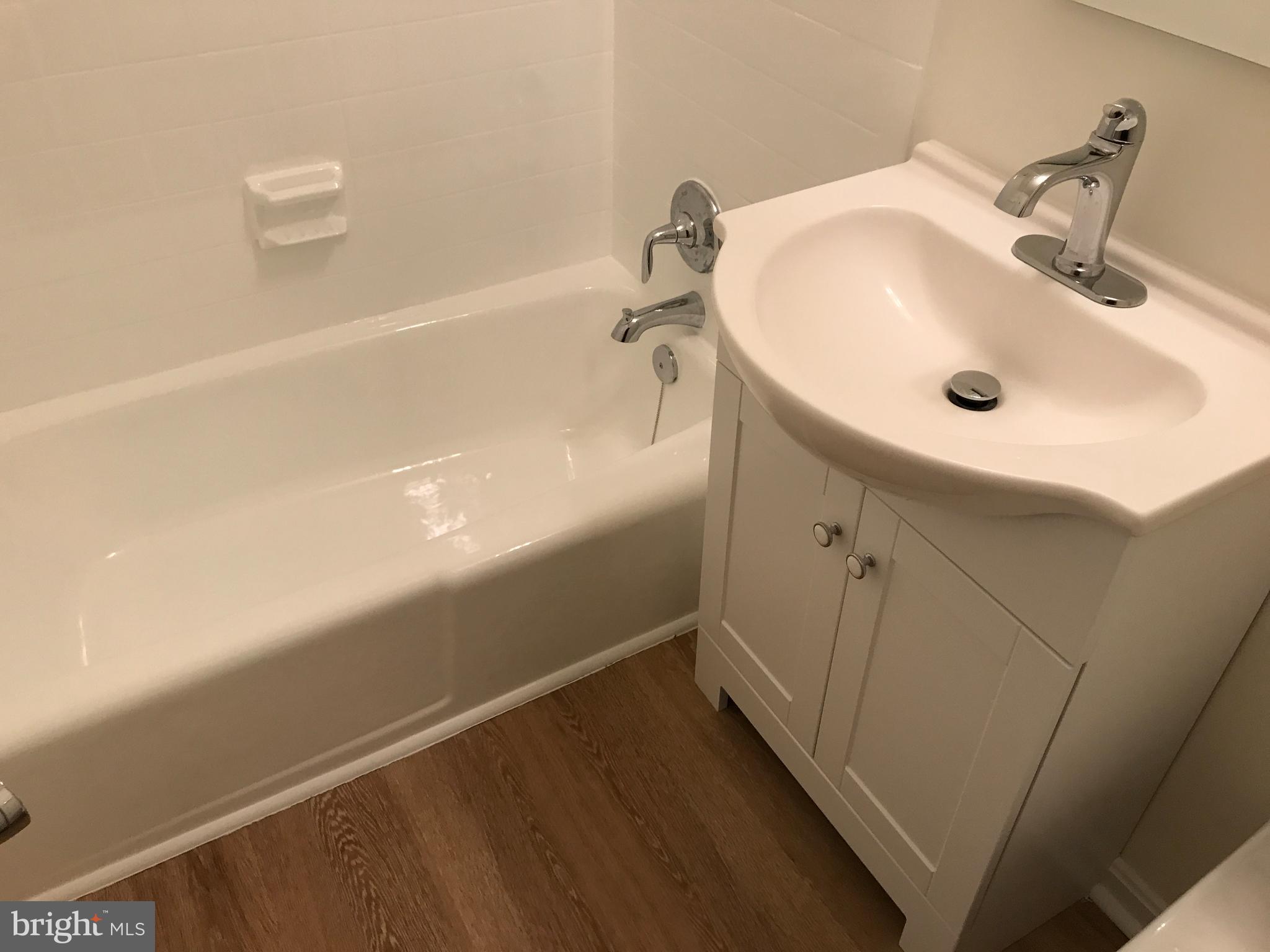 2255 Southgate Square Reston, VA 20191 - Photo 16 of 19 Remodeled - Engineered Flooring