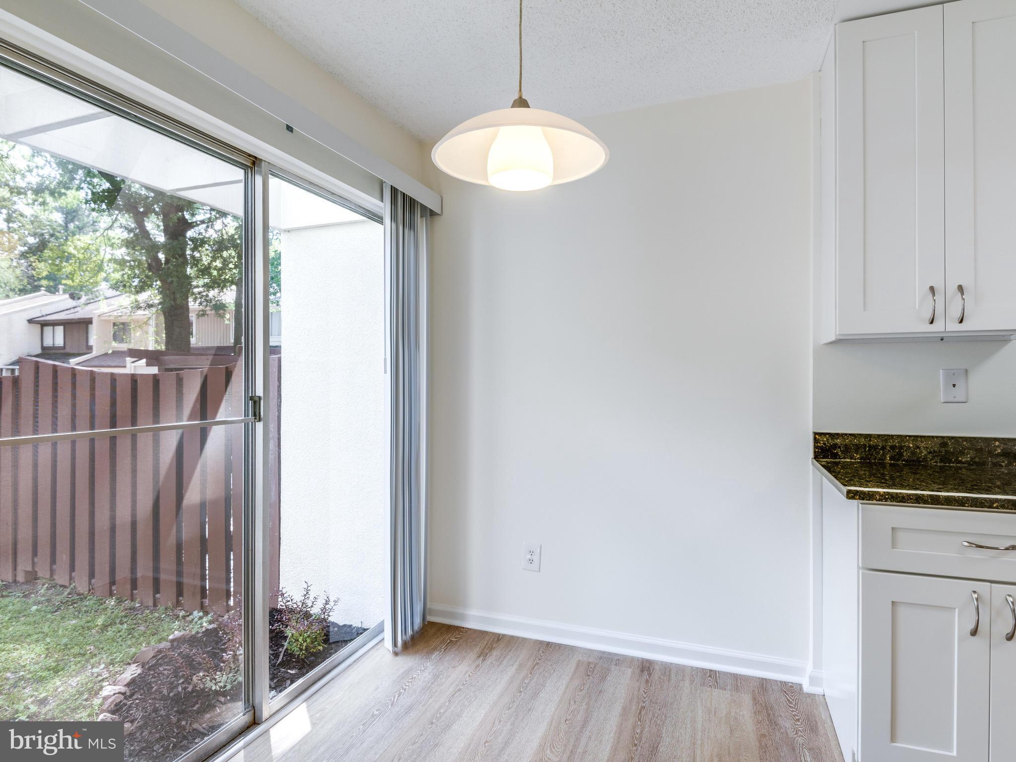 2255 Southgate Square Reston, VA 20191 - Photo 3 of 19 Breakfast Nook