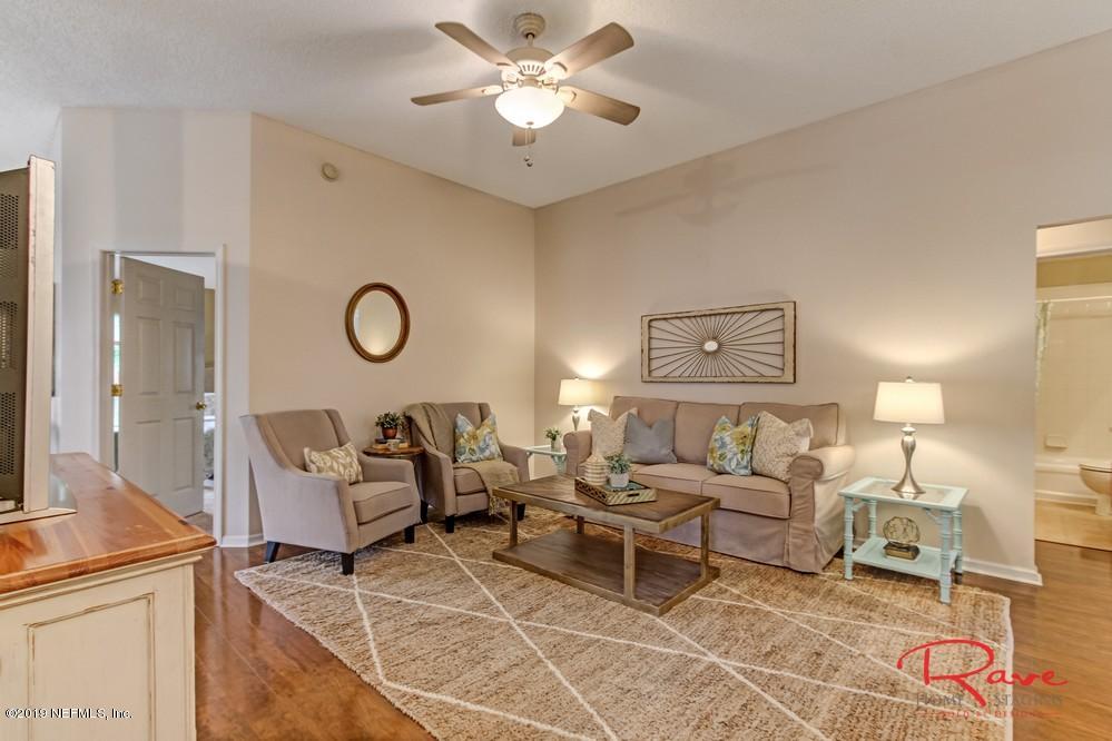 12767 Copper Springs Road Jacksonville, FL 32246 - Photo 28 of 42 28. Family Room