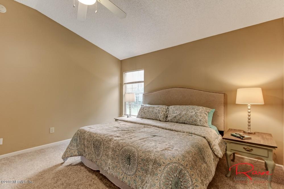 12767 Copper Springs Road Jacksonville, FL 32246 - Photo 36 of 42 36. Master Bedroom