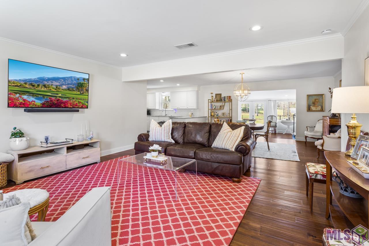 1031 Seyburn Drive Baton Rouge, LA 70808 - Photo 3 of 20