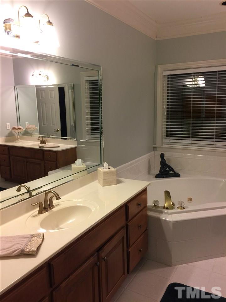 4737 Sharpstone Lane Raleigh, NC 27615 - Photo 12 of 25