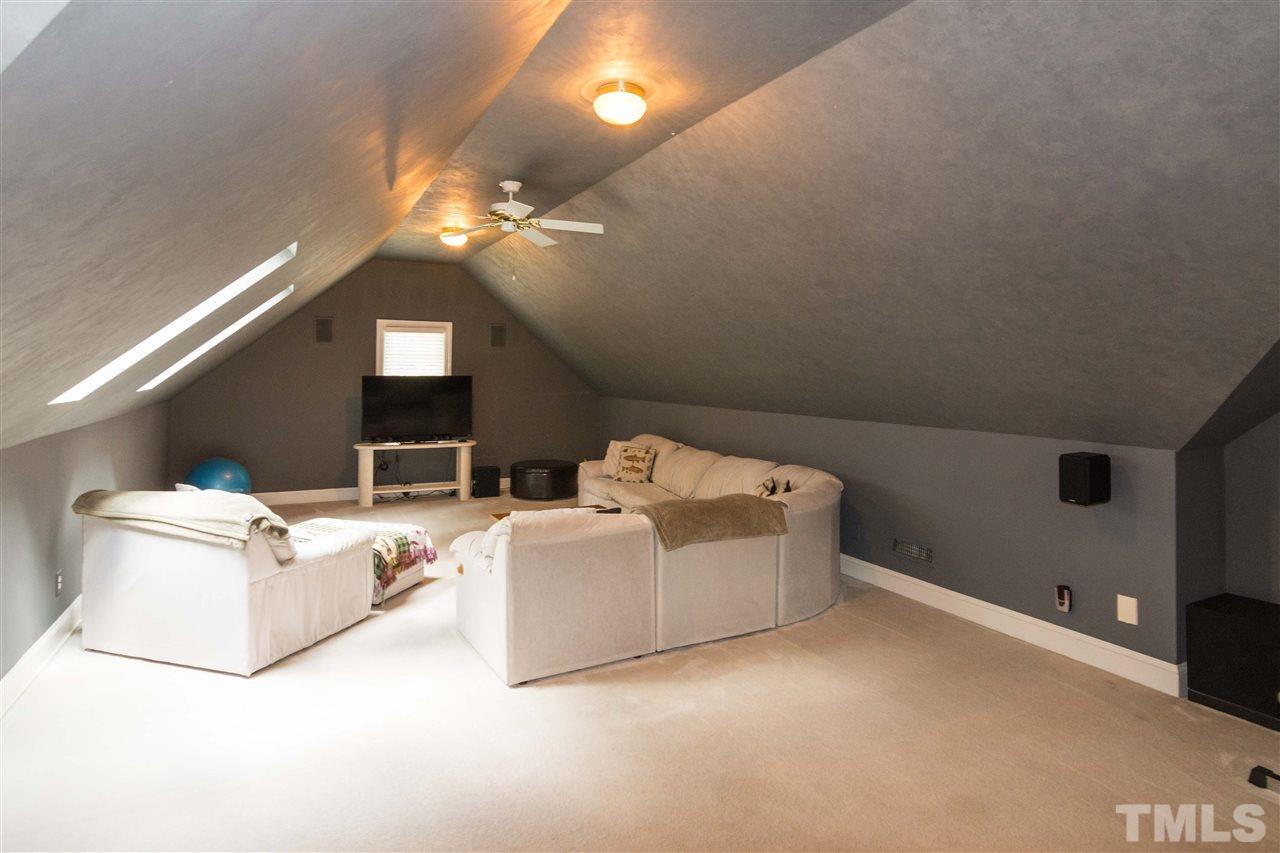 4737 Sharpstone Lane Raleigh, NC 27615 - Photo 20 of 25