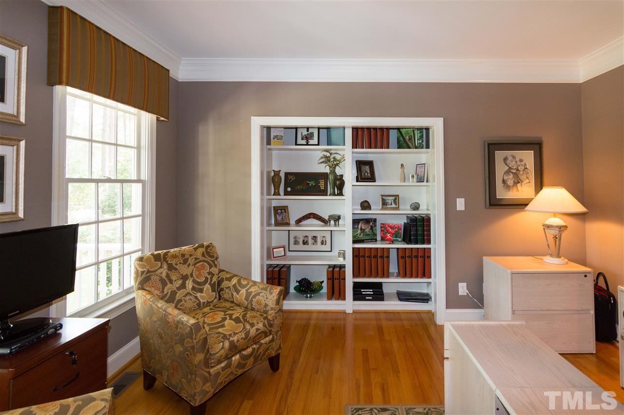 4737 Sharpstone Lane Raleigh, NC 27615 - Photo 4 of 25