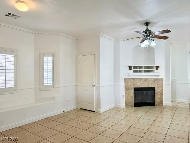 $2,450 | 8896 Tomnitz Avenue, Las Vegas, NV 89178