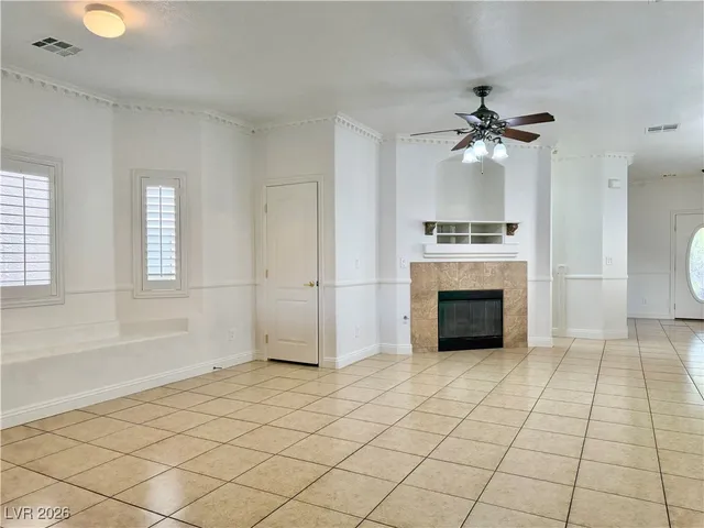 $2,450 | 8896 Tomnitz Avenue, Las Vegas, NV 89178