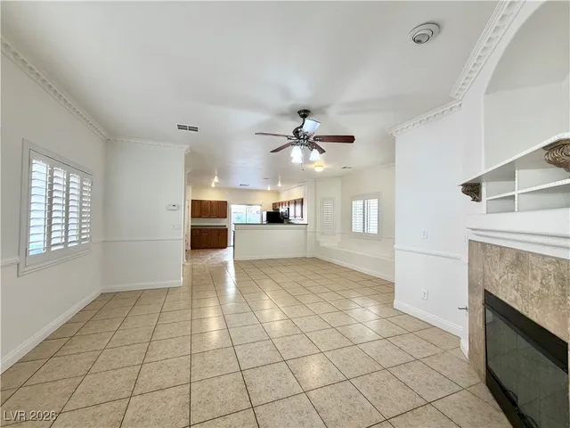 $2,450 | 8896 Tomnitz Avenue, Las Vegas, NV 89178