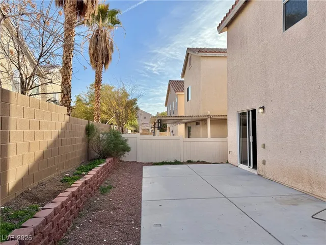 $2,450 | 8896 Tomnitz Avenue, Las Vegas, NV 89178