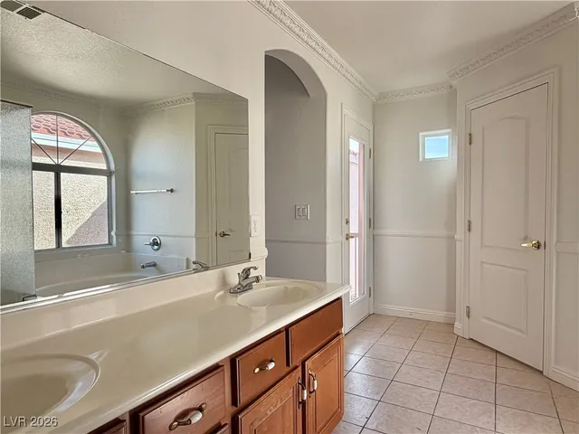 $2,450 | 8896 Tomnitz Avenue, Las Vegas, NV 89178