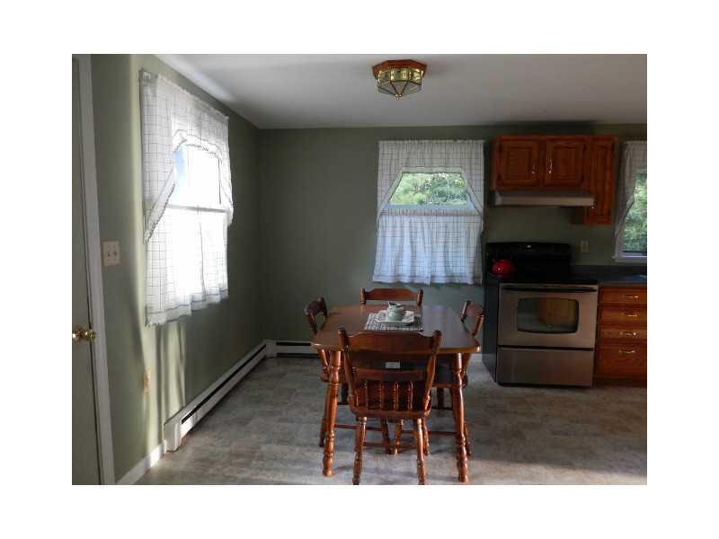 2179 Eastern Street Warren, ME 04864 - Photo 7 of 28 Dining Room.