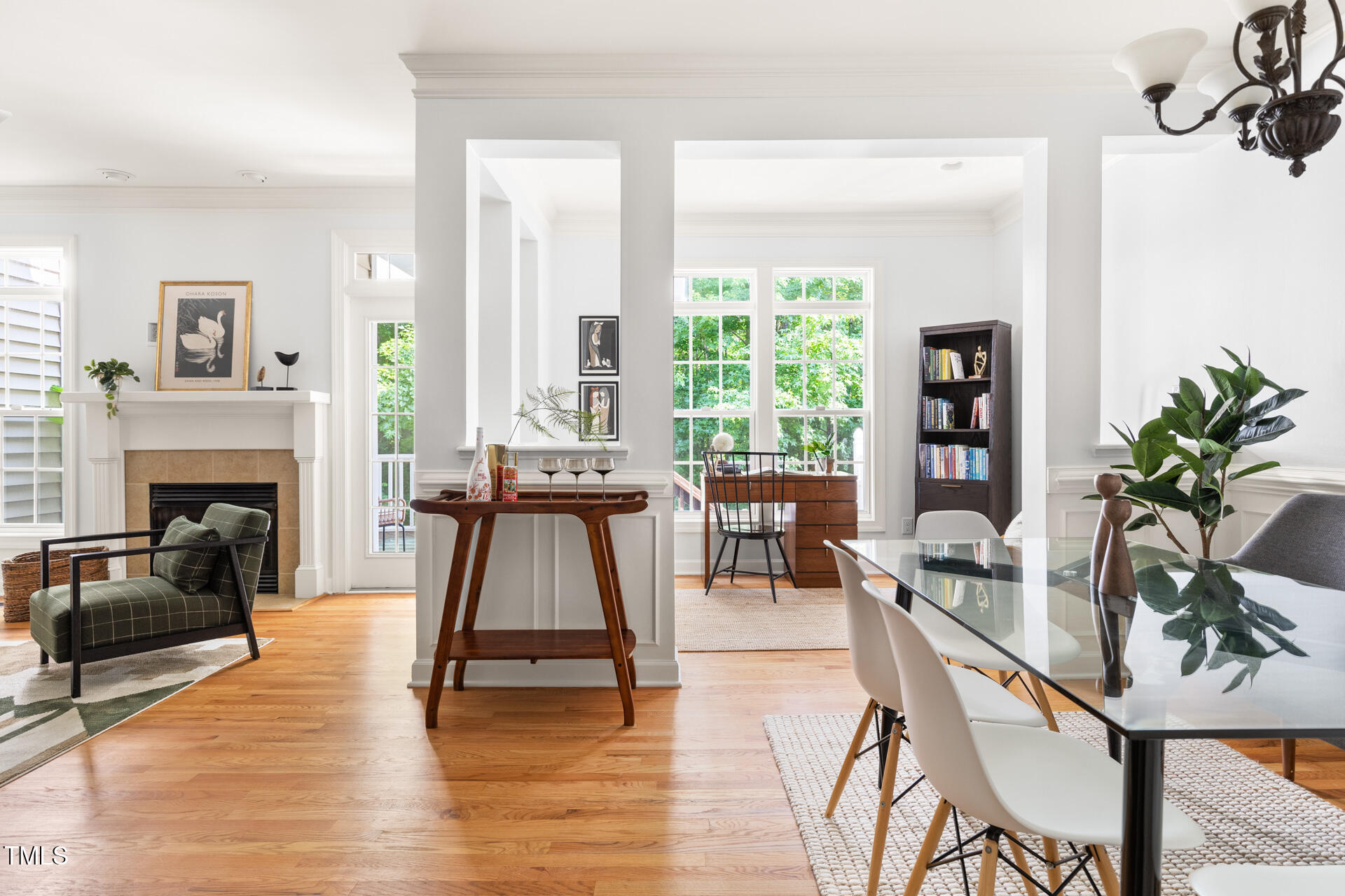 204 Towne Ridge Lane Chapel Hill, NC 27516 - Photo 14 of 36 a living room with furniture and a fireplace
