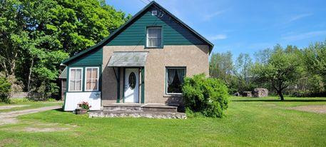 11 River Road Mooers Forks, NY 12959 - Photo 1 of 36 Gallery Image 1