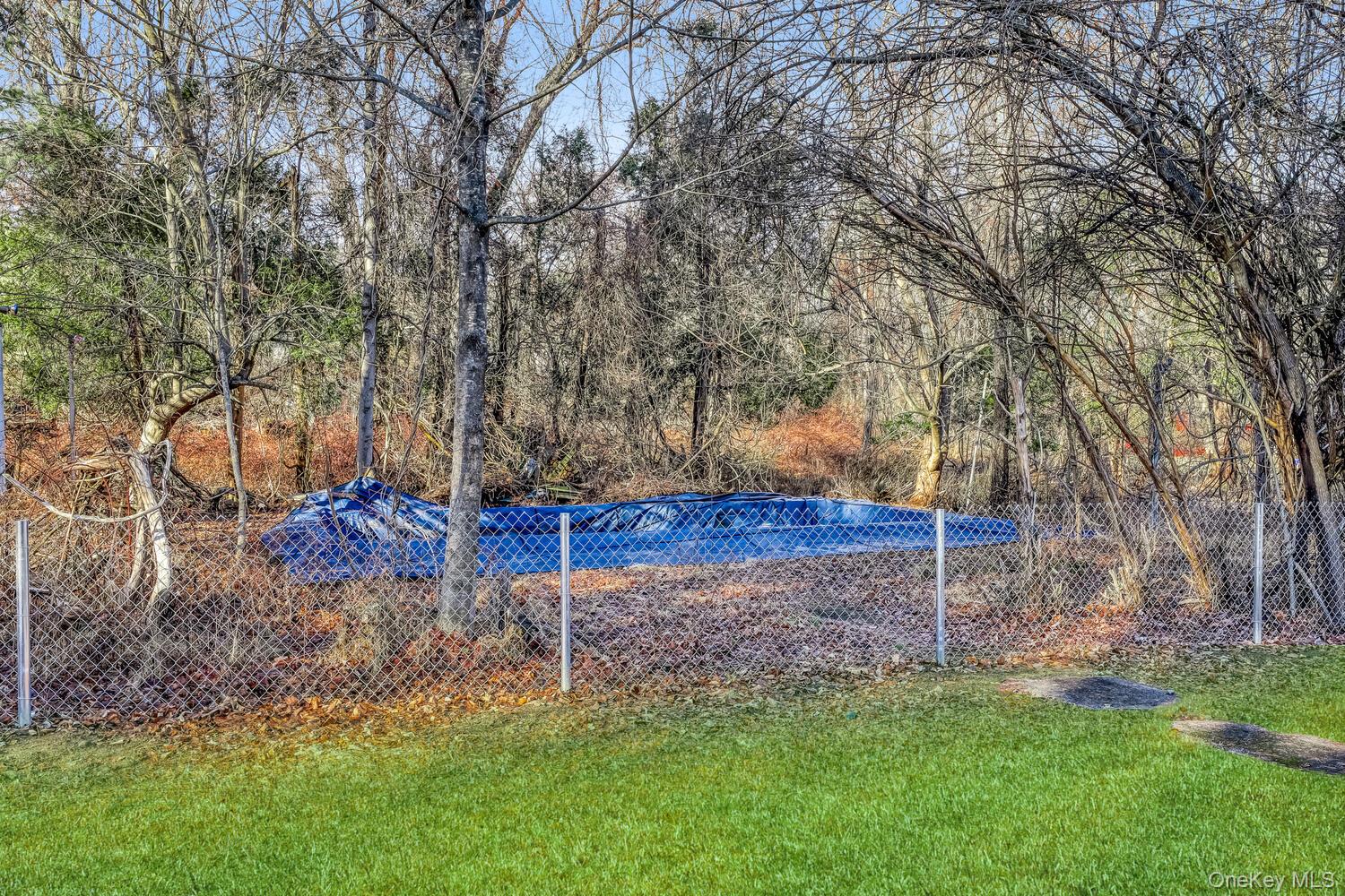 3 Camp Hill Road Pomona, NY 10970 - Photo 4 of 26 a view of a backyard