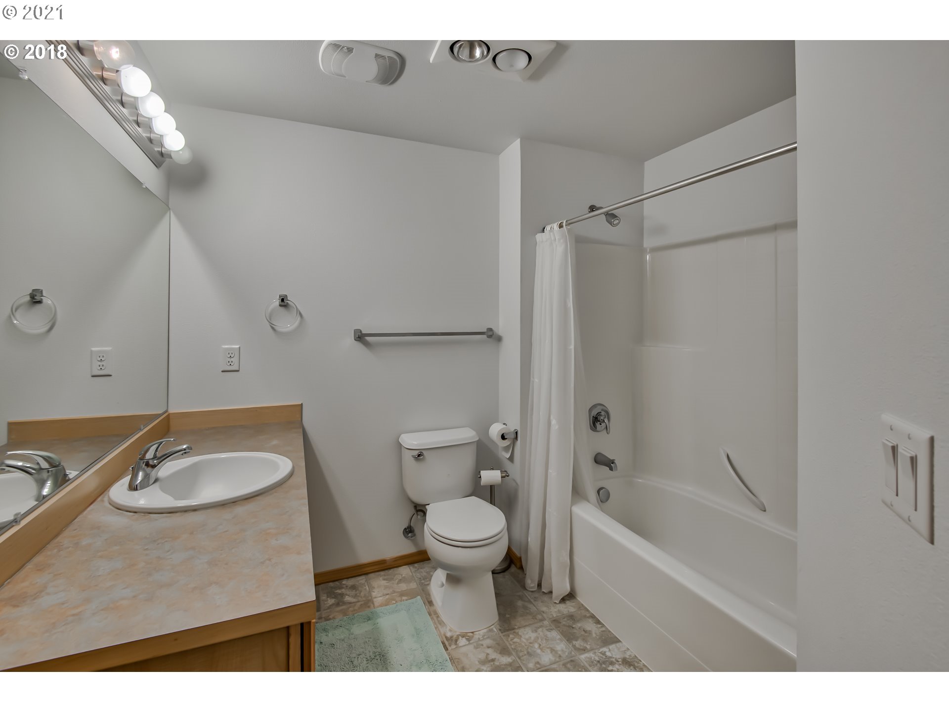 22345 Southwest Dejong Road McMinnville, OR 97128 - Photo 15 of 27 Gallery Image 15