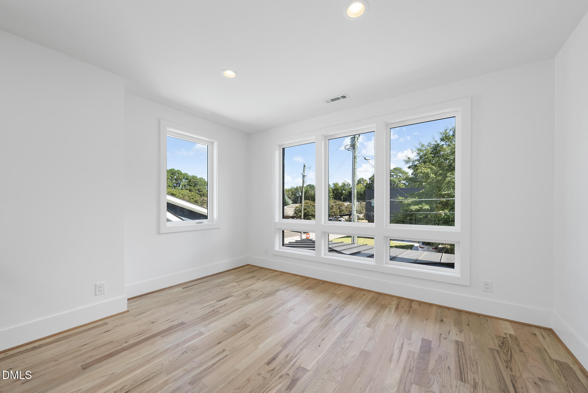 1009 Parker Street Raleigh, NC 27607 - Photo 33 of 66 DSC06206