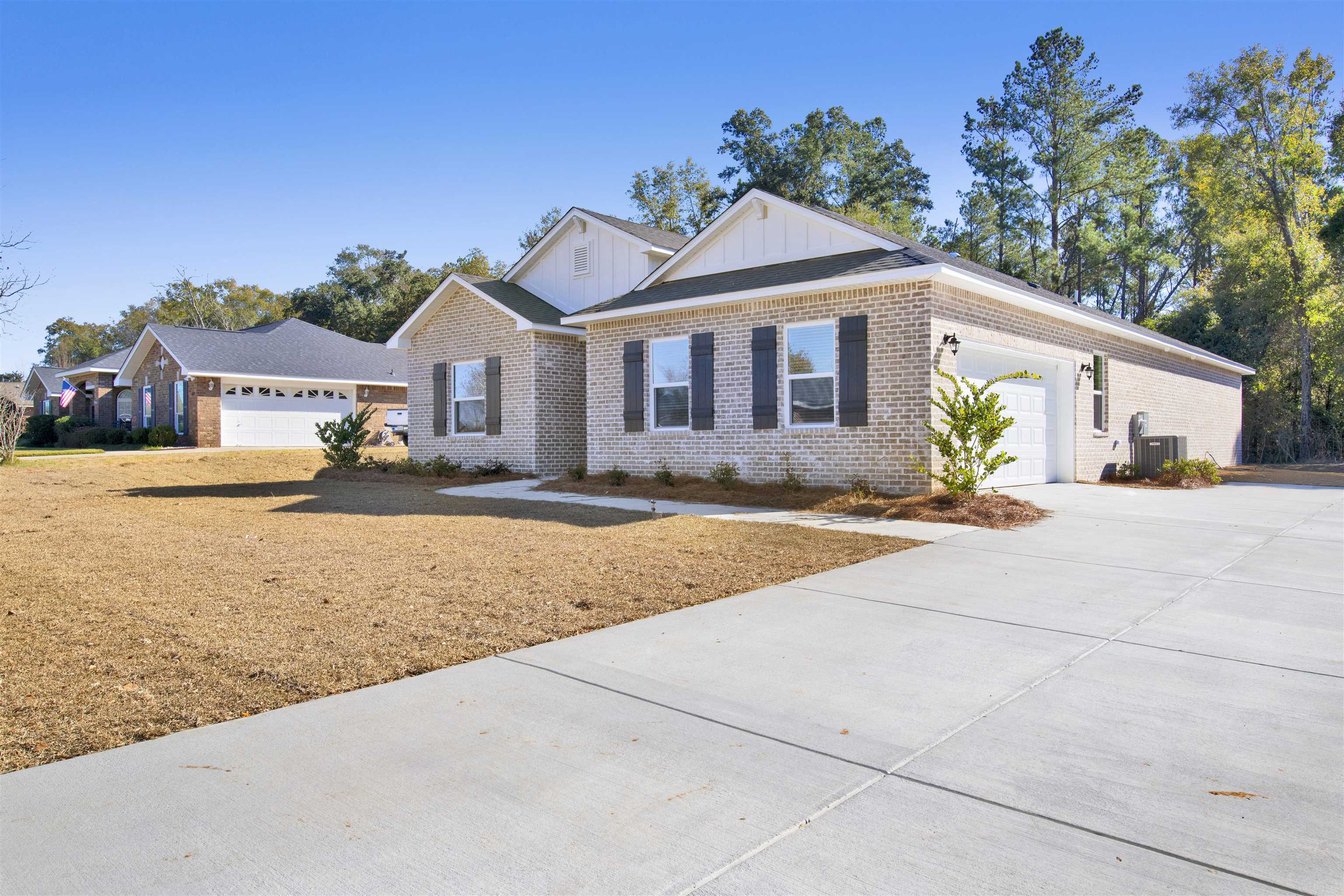 1078 Melbourne Court Foley, AL 36535 - Photo 2 of 20 Front Of Structure