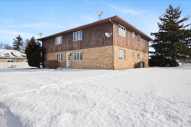 $209,900 | 9512 Keilman Street, Unit 1N, St. John, IN 46373