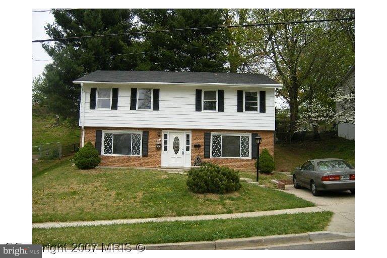 7106 Valley Park Road Capitol Heights, MD 20743 - Photo 1 of 11 Exterior (Front)